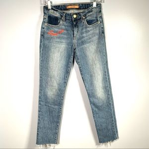 Joe’s Jeans The Smith Ankle in “Love ‘Em And Leave ‘Em” Size 25